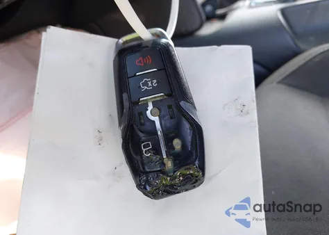 2017 Ford Mustang Ecoboost z USA, uszkodzony, nr VIN 1FA6P8TH2H5344715